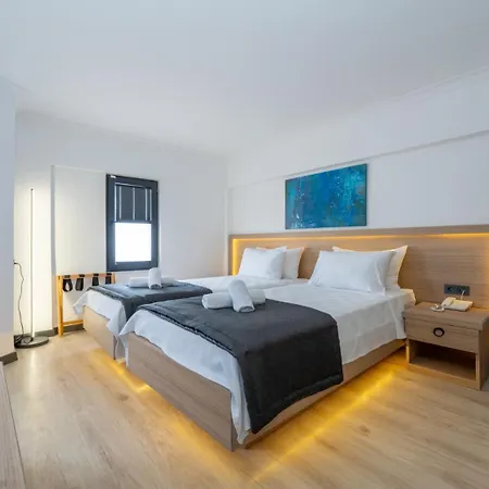 Отель Skykhan *