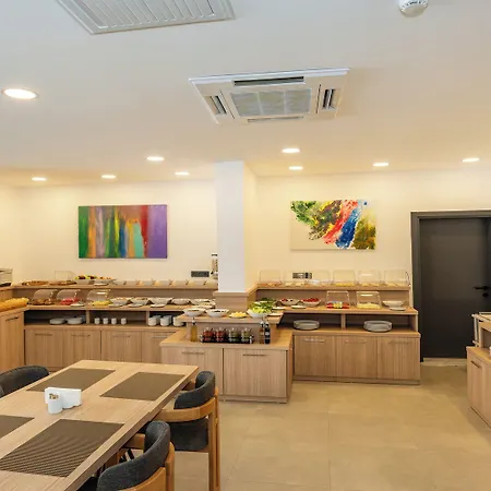 Otel Skykhan *
