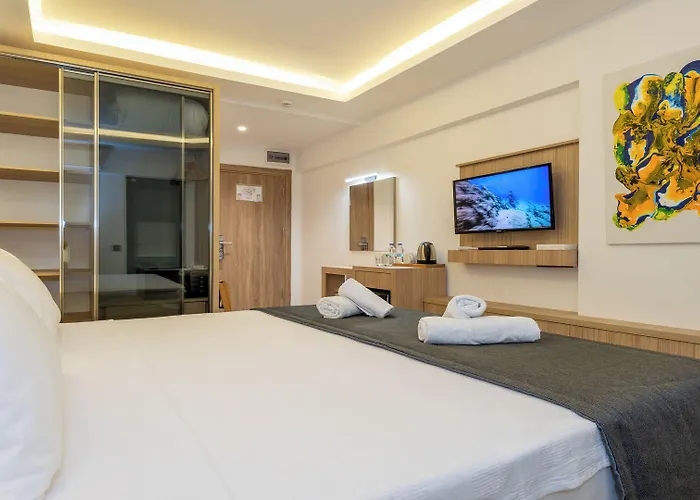 Skykhan Otel Fethiye