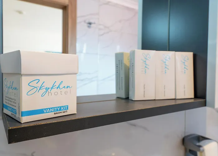 Skykhan 酒店 *