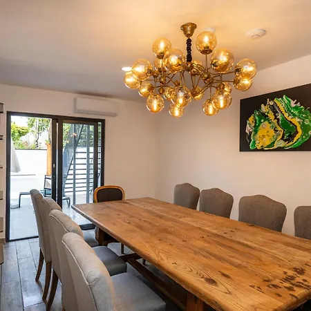 Skykhan ホテル フェティエ